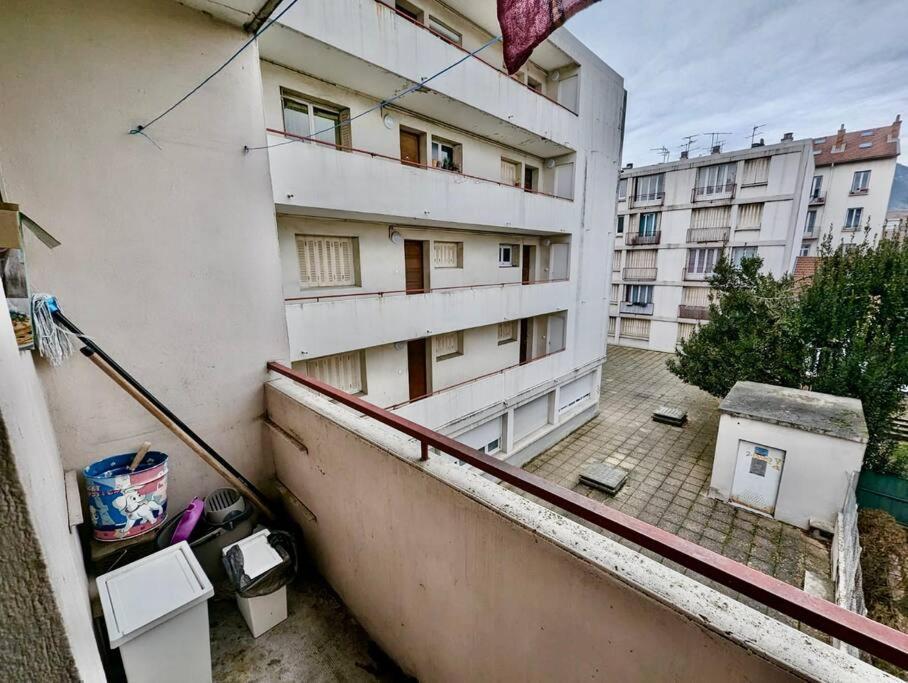 Impeccable Chambre, Bien Place, Calme & Tout Equipe Гренобъл Екстериор снимка
